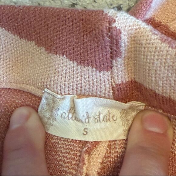 Altar’d State Anna Floral Flare Pants in Terracotta Size Small - Picture 6 of 7